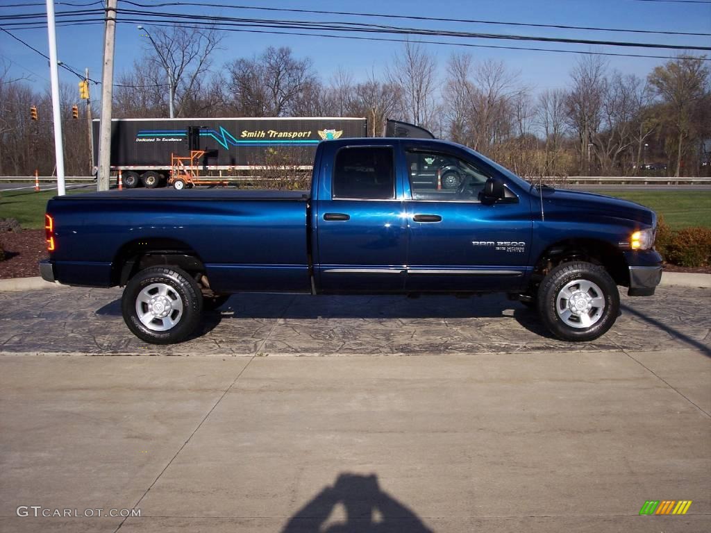2005 Ram 2500 Big Horn Quad Cab 4x4 - Patriot Blue Pearl / Dark Slate Gray photo #3
