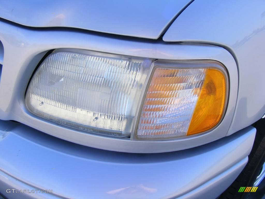 2003 F150 XL Sport Regular Cab - Silver Metallic / Medium Graphite Grey photo #10