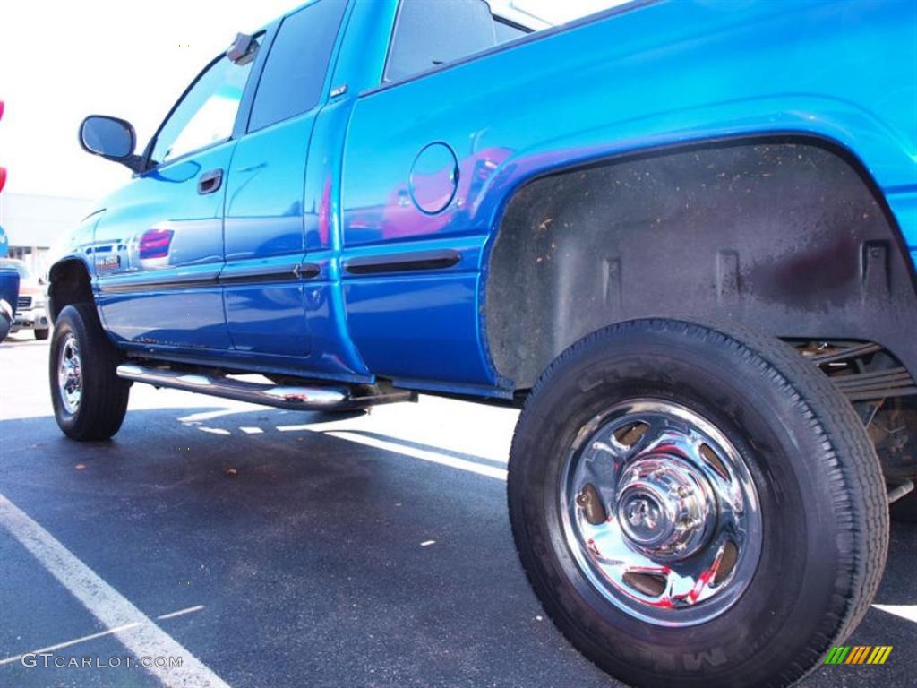 1999 Ram 2500 Laramie Extended Cab 4x4 - Intense Blue Pearl / Agate photo #4