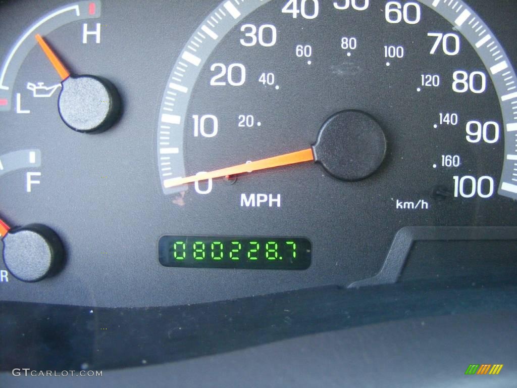 2003 F150 XL Sport Regular Cab - Silver Metallic / Medium Graphite Grey photo #32