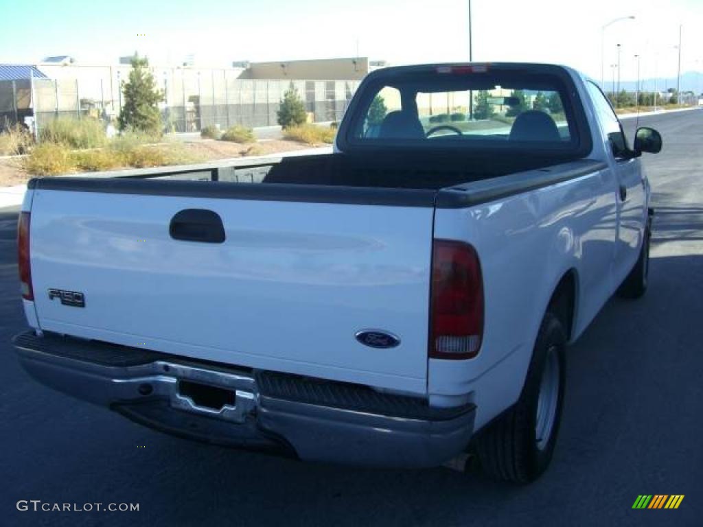 2004 F150 XL Regular Cab - Oxford White / Dark Flint photo #8