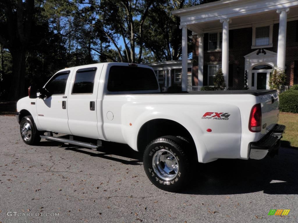 2004 F350 Super Duty Lariat Crew Cab 4x4 Dually - Oxford White / Medium Parchment photo #4