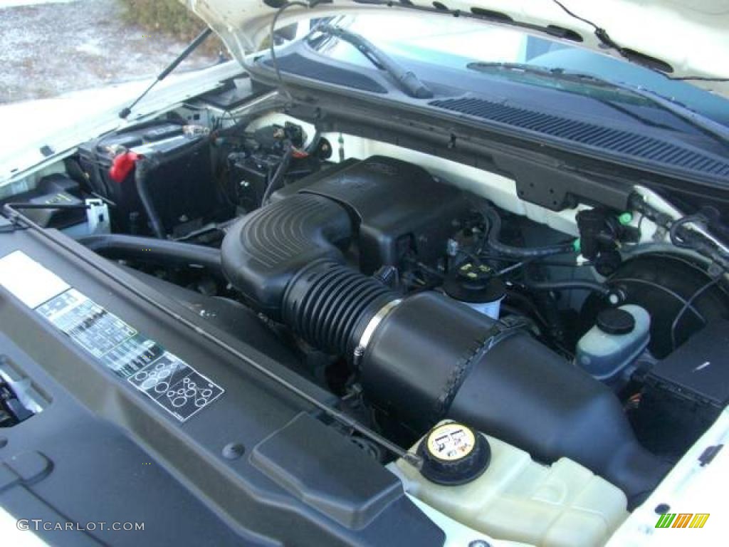 2004 F150 XL Regular Cab - Oxford White / Dark Flint photo #23