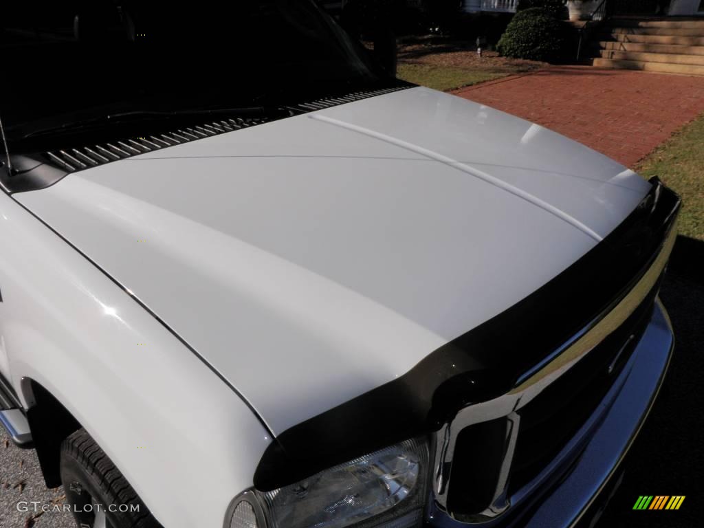 2004 F350 Super Duty Lariat Crew Cab 4x4 Dually - Oxford White / Medium Parchment photo #15