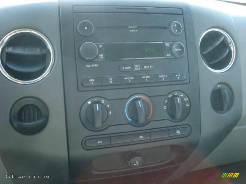 2007 F150 XLT SuperCab 4x4 - Redfire Metallic / Medium Flint photo #18