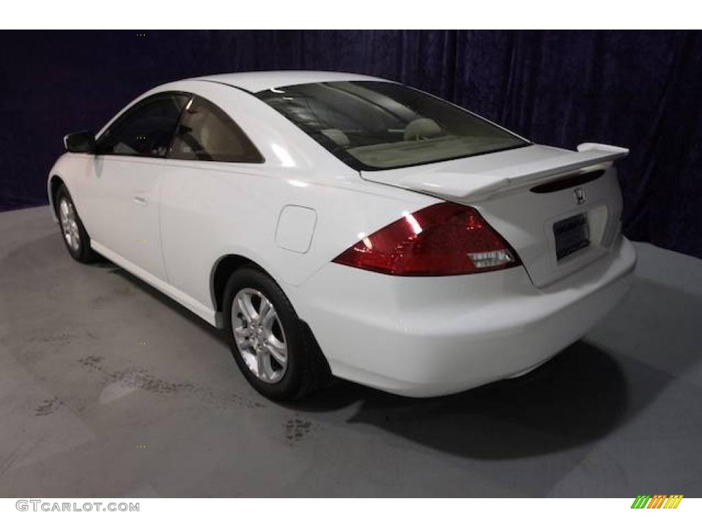 2007 Accord LX Coupe - Taffeta White / Ivory photo #2