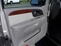 2006 Liquid Silver Metallic GMC Envoy SLT  photo #12