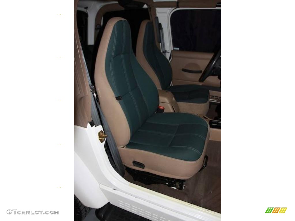 2000 Wrangler Sahara 4x4 - Stone White / Camel/Dark Green photo #21