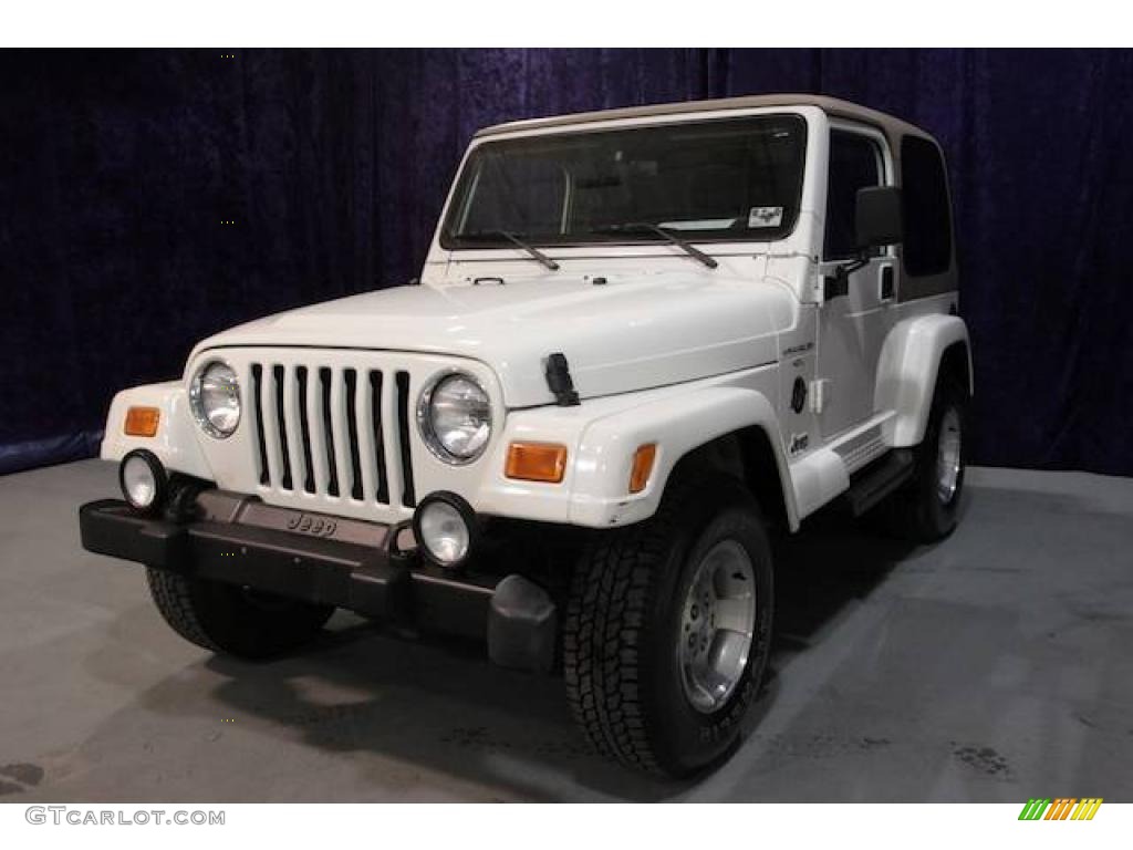 2000 Wrangler Sahara 4x4 - Stone White / Camel/Dark Green photo #23