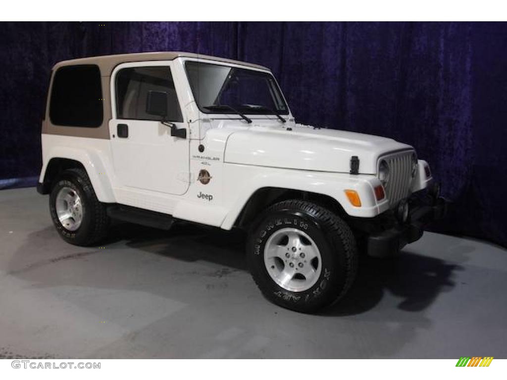 2000 Wrangler Sahara 4x4 - Stone White / Camel/Dark Green photo #30