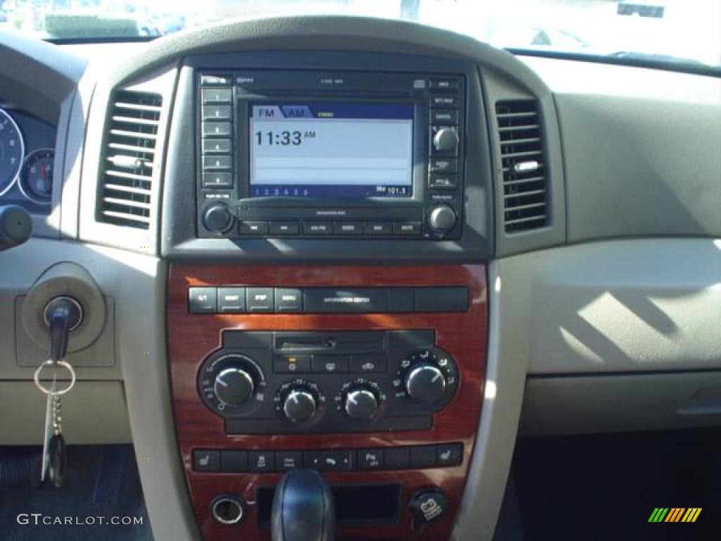 2005 Grand Cherokee Limited 4x4 - Midnight Blue Pearl / Khaki photo #8