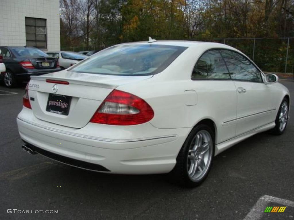 2009 CLK 550 Coupe - Arctic White / Stone photo #4