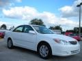 2002 Super White Toyota Camry XLE  photo #3