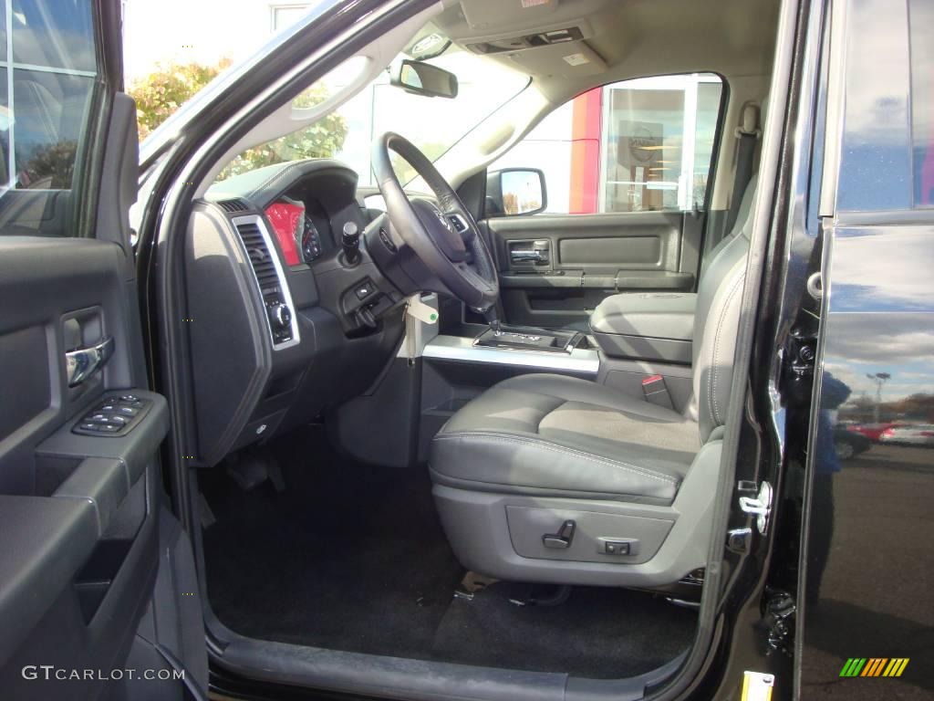 2009 Ram 1500 Sport Crew Cab - Brilliant Black Crystal Pearl / Dark Slate Gray photo #31