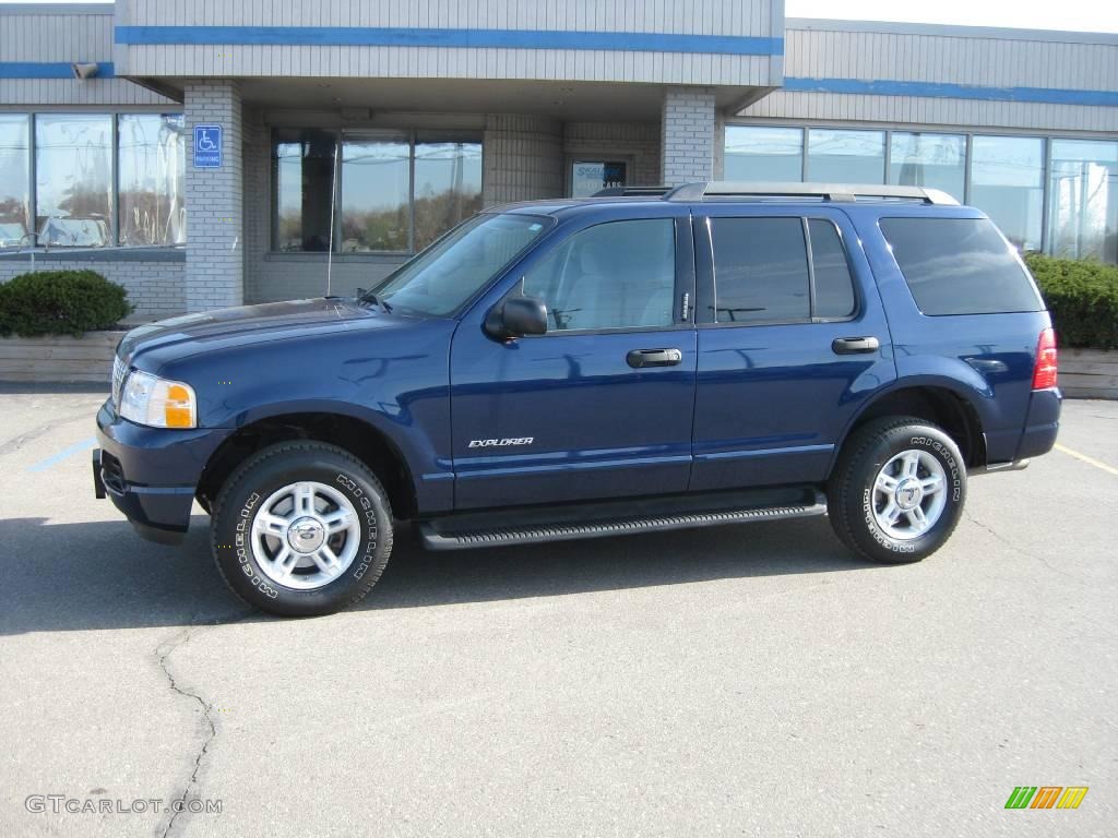 2005 Explorer XLT 4x4 - Dark Blue Pearl Metallic / Graphite photo #1