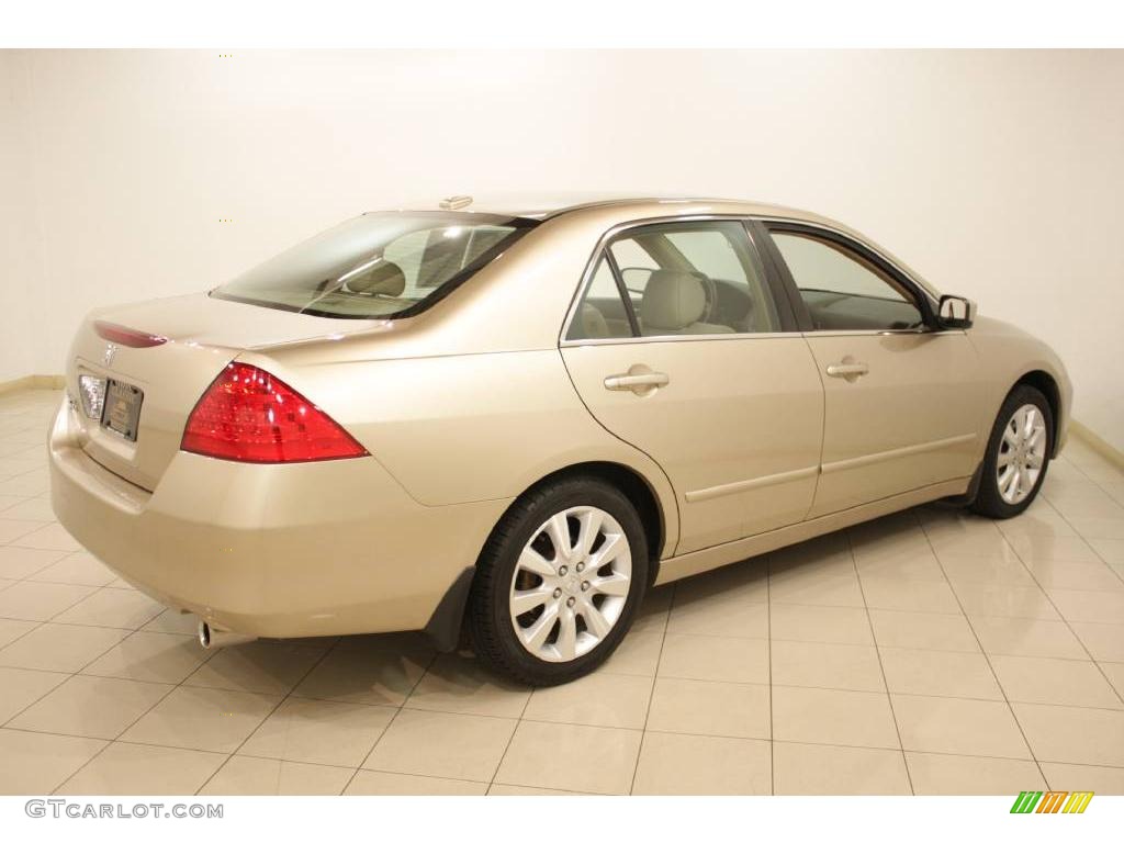 2006 Accord EX-L V6 Sedan - Desert Mist Metallic / Ivory photo #7