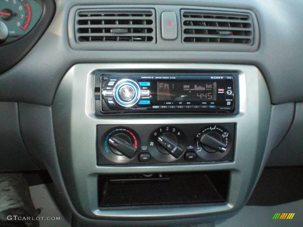 2003 Galant ES - Titanium Gray Pearl / Gray photo #4