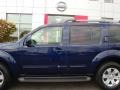 Majestic Blue Metallic - Pathfinder LE 4x4 Photo No. 17