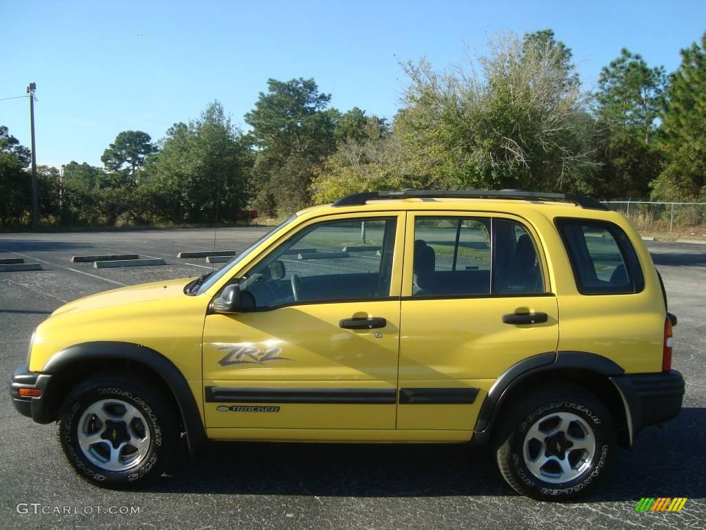 2002 Tracker LT 4WD Hard Top - Yellow / Medium Gray photo #2