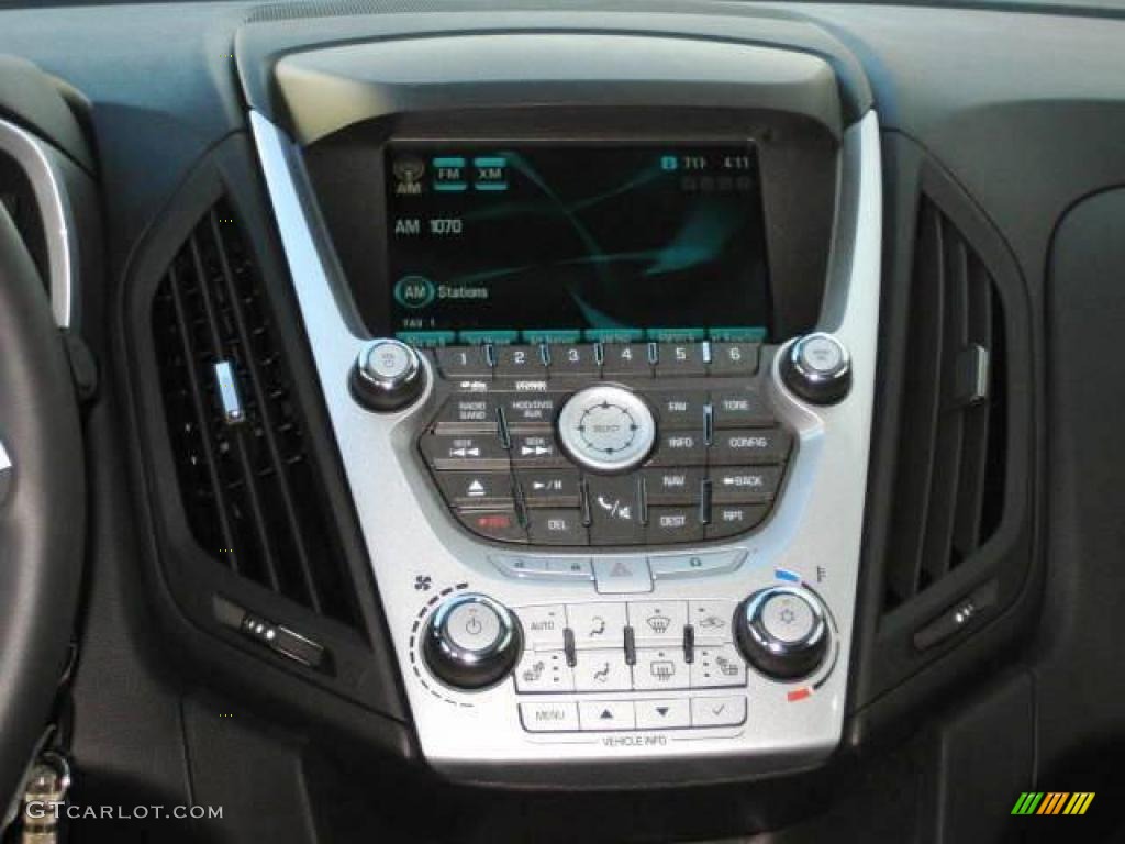 2010 Equinox LT - Black / Jet Black photo #20