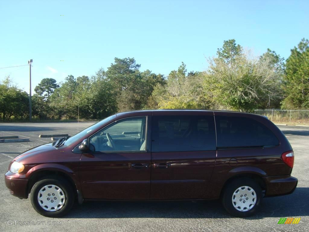 2003 Town & Country LX - Deep Molten Red Pearl / Taupe photo #2