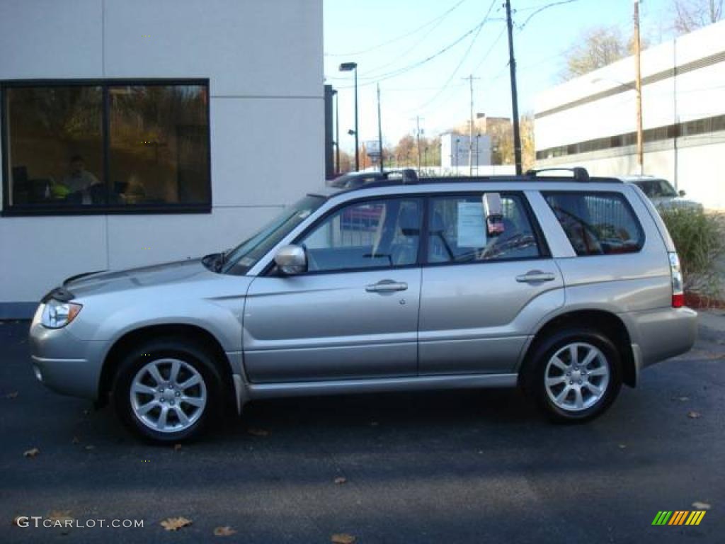 2007 Forester 2.5 X Premium - Crystal Gray Metallic / Graphite Gray photo #1