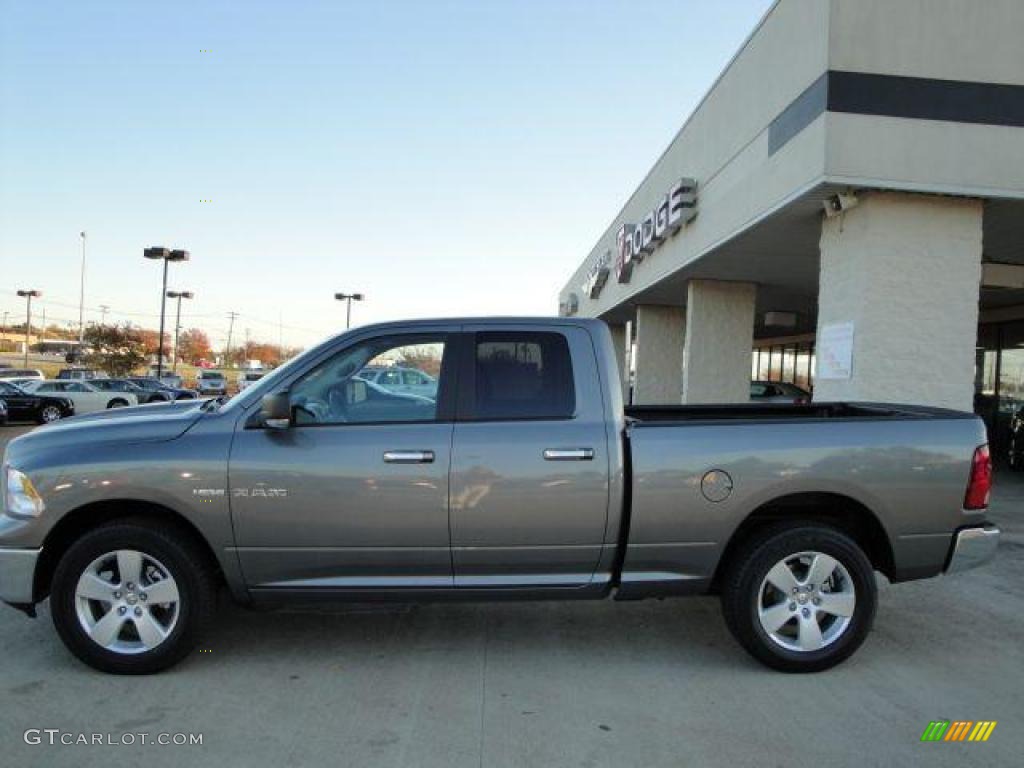 2010 Ram 1500 Big Horn Quad Cab - Mineral Gray Metallic / Dark Slate/Medium Graystone photo #2