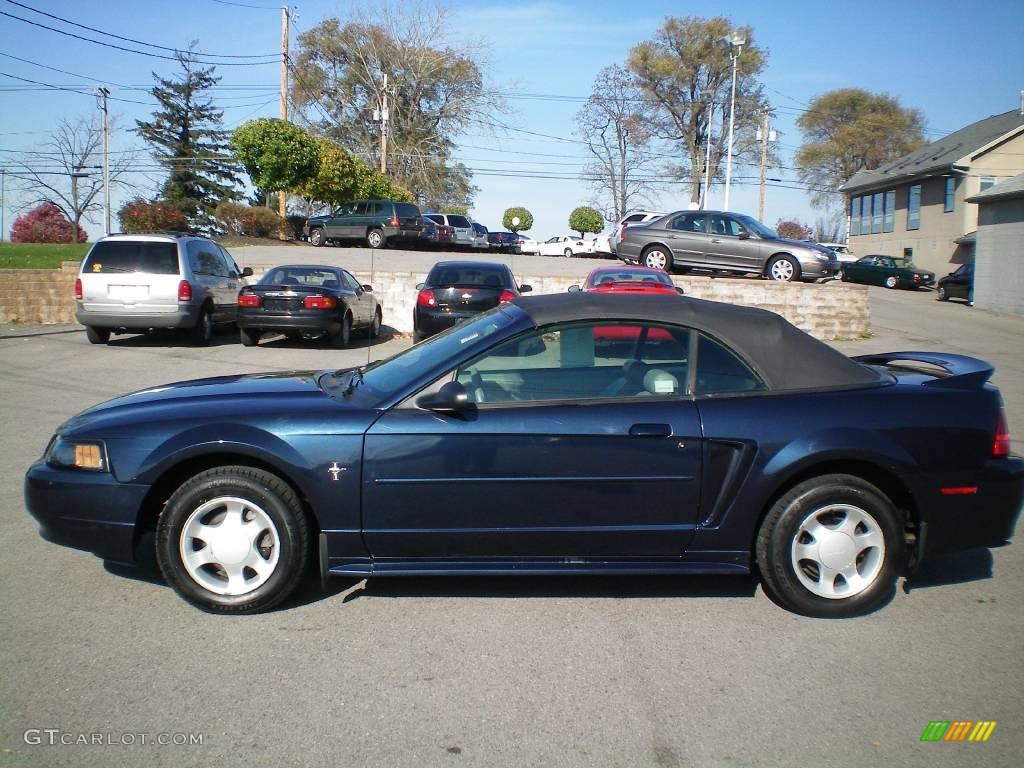 2001 Mustang V6 Convertible - True Blue Metallic / Medium Graphite photo #6