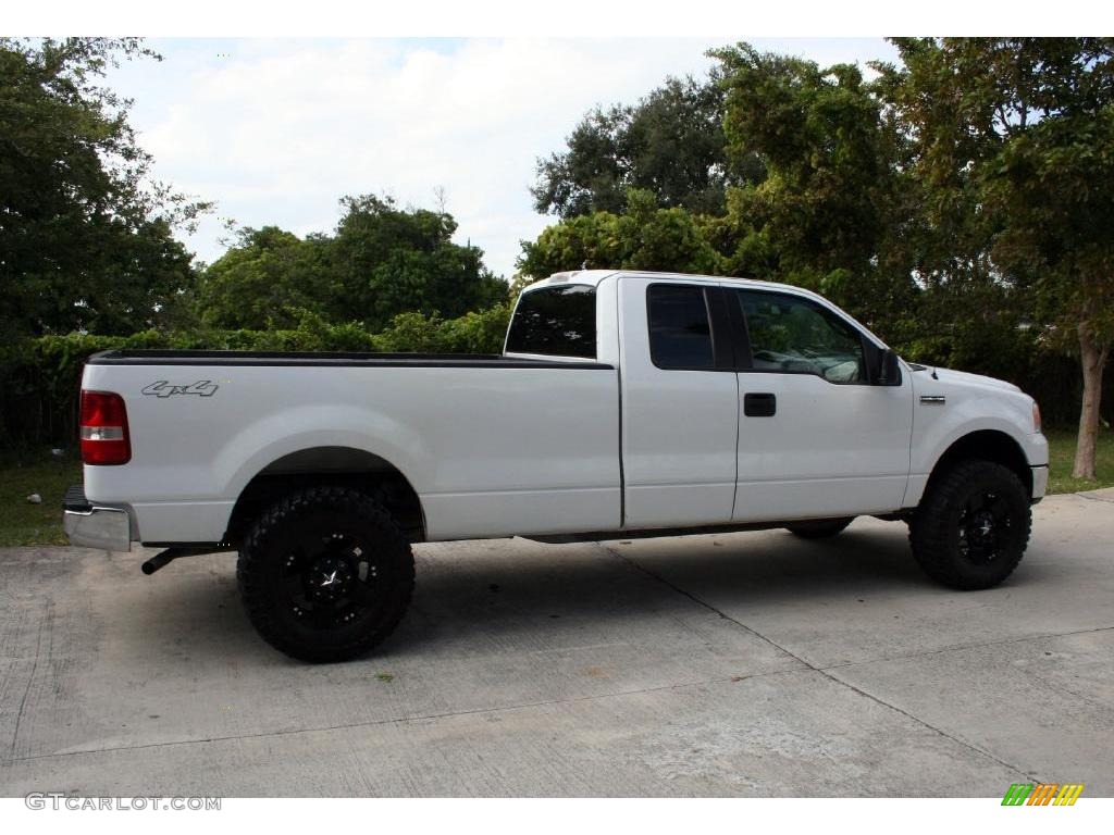 2006 F150 XLT SuperCab 4x4 - Oxford White / Medium/Dark Flint photo #10