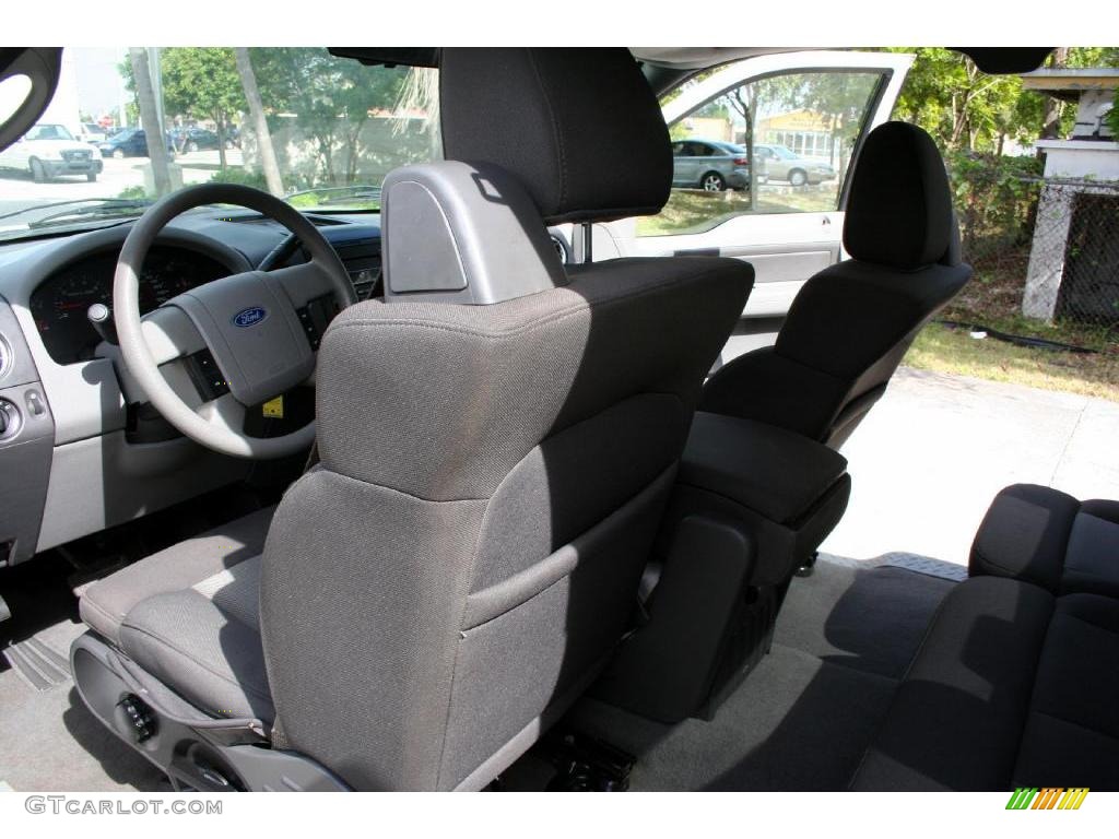 2006 F150 XLT SuperCab 4x4 - Oxford White / Medium/Dark Flint photo #55