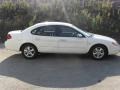 2001 Vibrant White Ford Taurus SE  photo #5