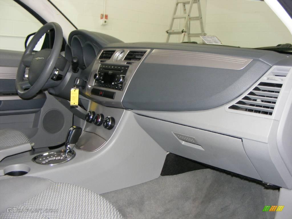 2008 Sebring LX Sedan - Bright Silver Metallic / Dark Slate Gray/Light Slate Gray photo #18