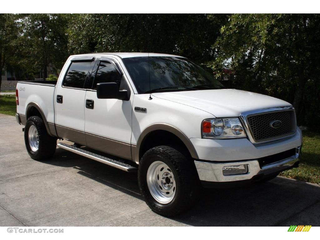 2004 F150 Lariat SuperCrew 4x4 - Oxford White / Tan photo #18