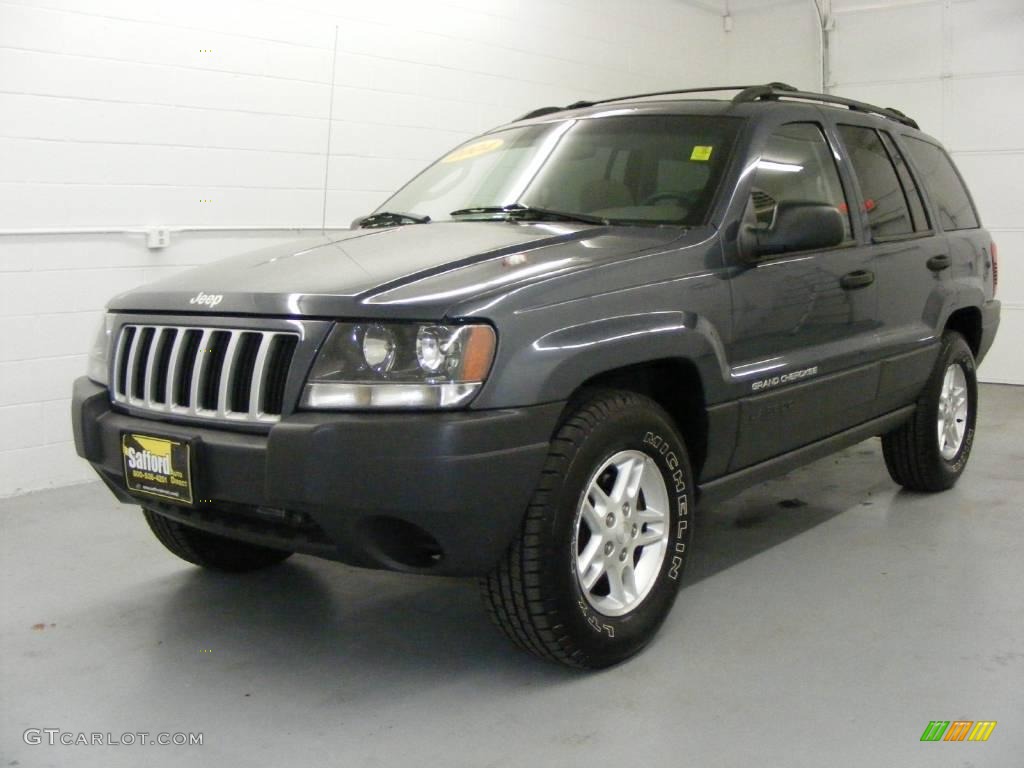 2004 Grand Cherokee Laredo 4x4 - Graphite Metallic / Taupe photo #1