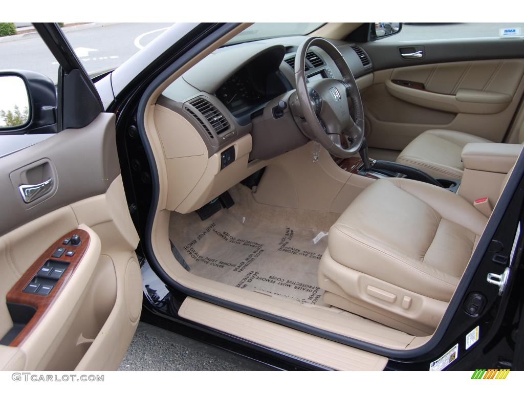 2006 Accord EX-L V6 Sedan - Nighthawk Black Pearl / Ivory photo #16