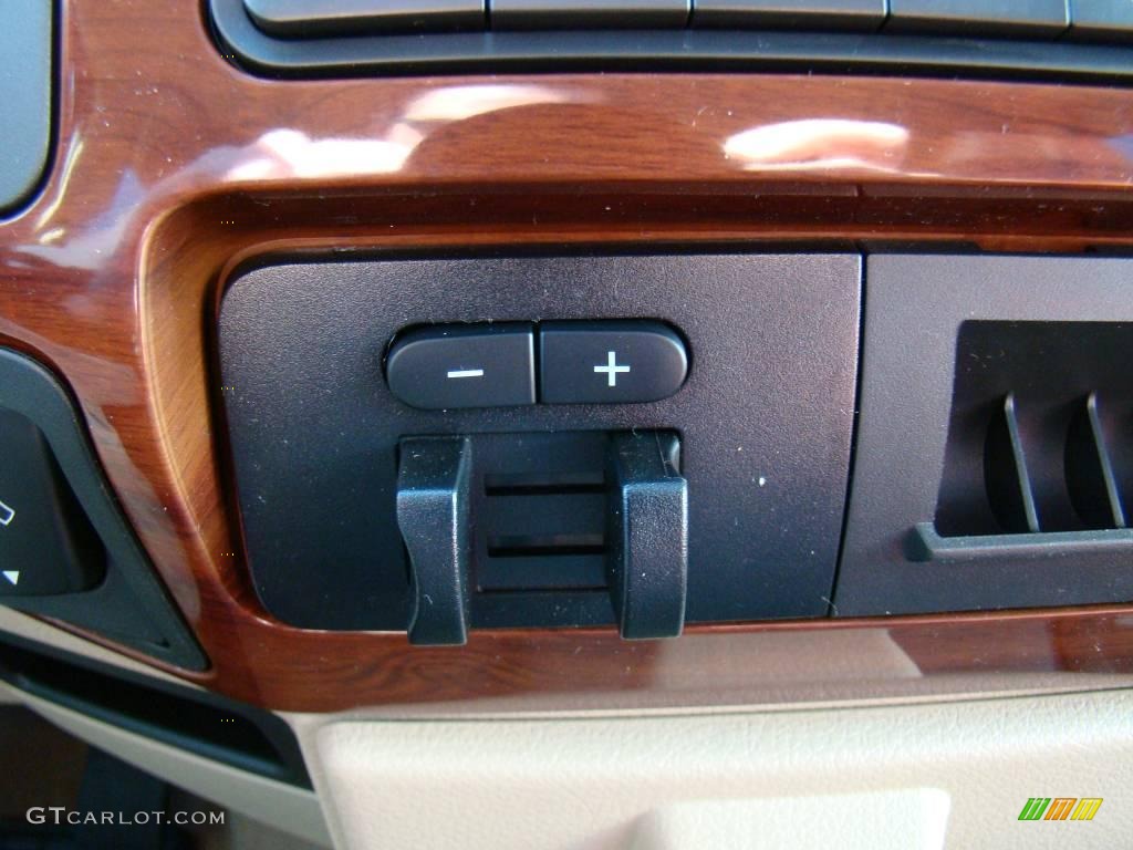 2010 F250 Super Duty King Ranch Crew Cab 4x4 - Black / Chaparral Leather photo #26