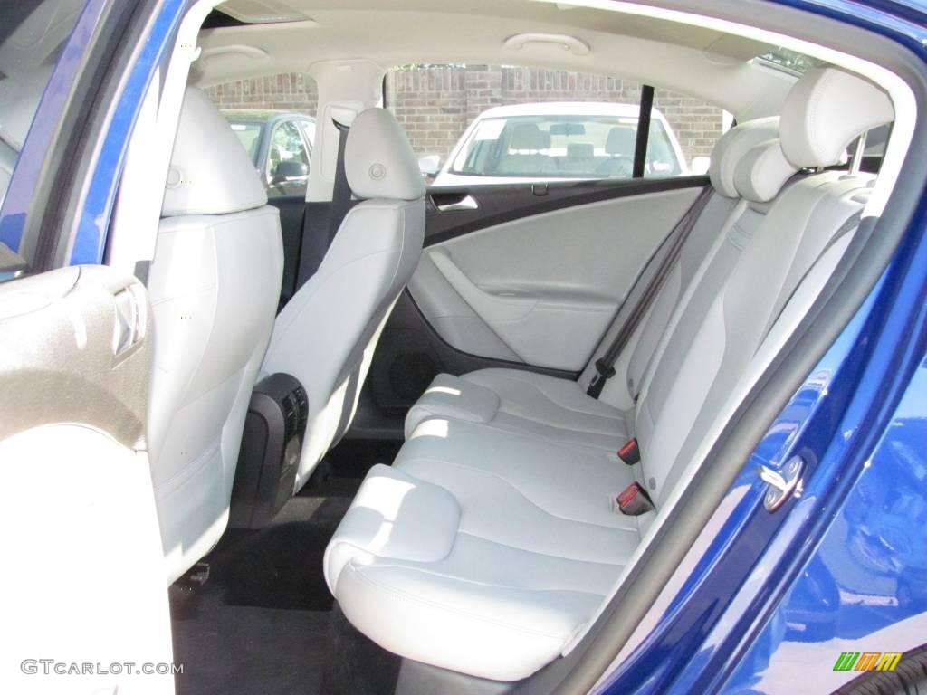2009 Passat Komfort Sedan - Cobalt Blue Metallic / Classic Grey photo #4
