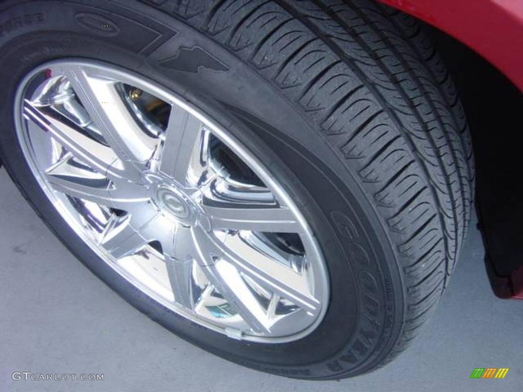 2007 300 C HEMI - Inferno Red Crystal Pearlcoat / Dark Slate Gray/Light Graystone photo #10
