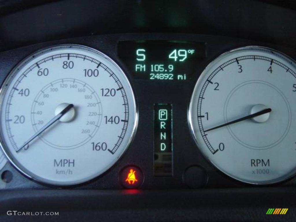 2007 300 C HEMI - Inferno Red Crystal Pearlcoat / Dark Slate Gray/Light Graystone photo #30