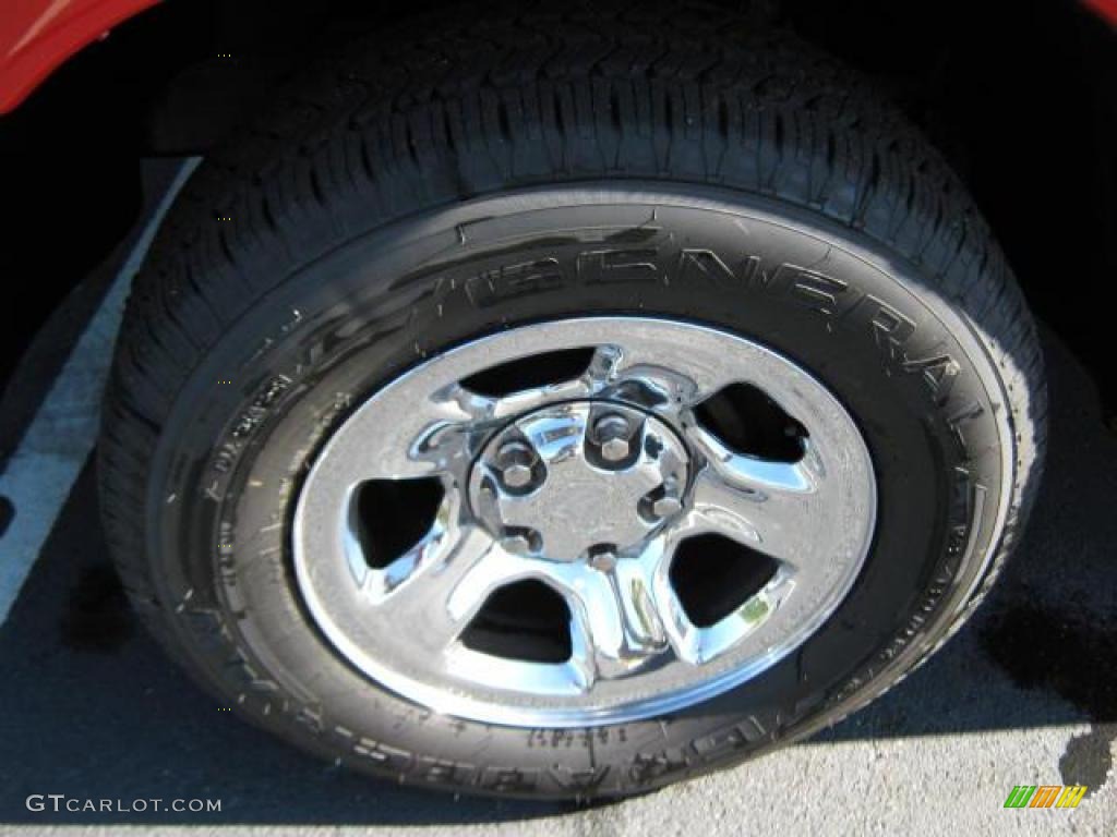 2005 Ram 1500 ST Regular Cab - Flame Red / Taupe photo #17