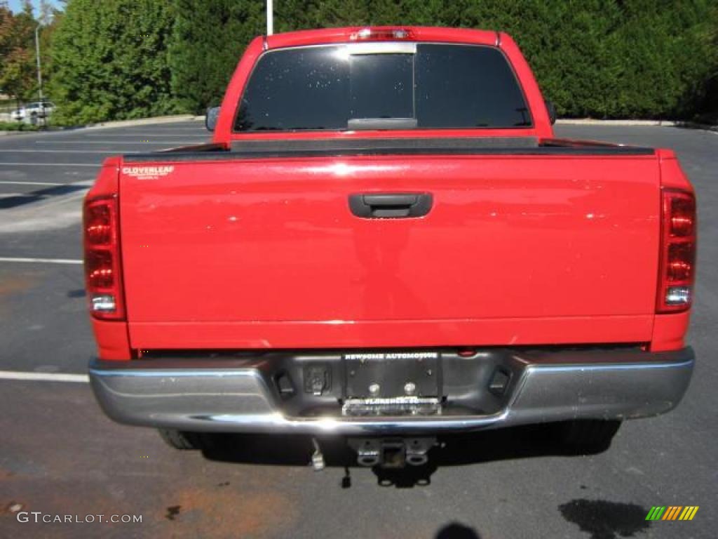 2005 Ram 1500 ST Regular Cab - Flame Red / Taupe photo #22