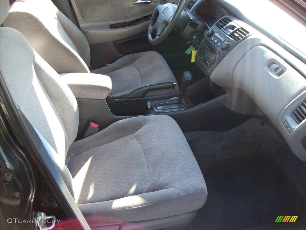 2002 Accord SE Sedan - Nighthawk Black Pearl / Quartz Gray photo #13