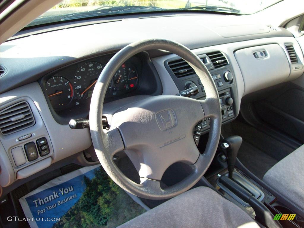 2002 Accord SE Sedan - Nighthawk Black Pearl / Quartz Gray photo #15