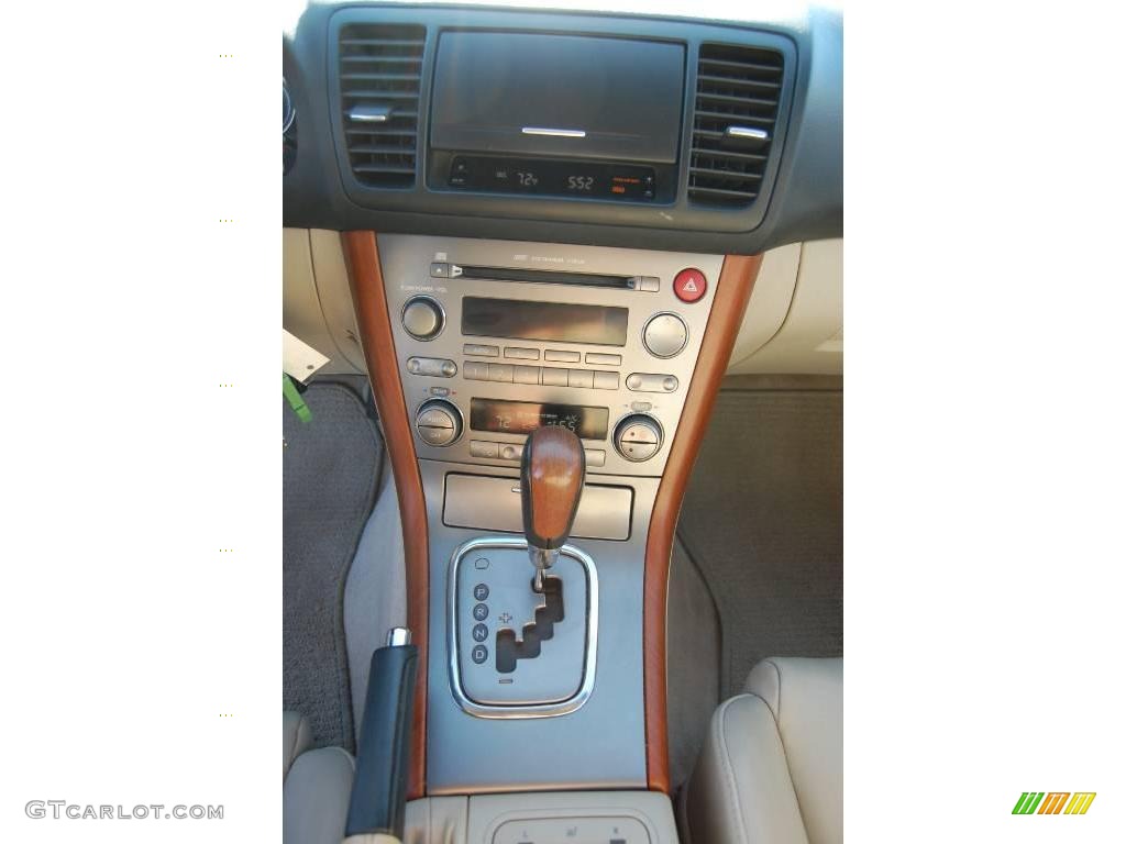 2005 Outback 3.0 R Sedan - Satin White Pearl / Taupe photo #12
