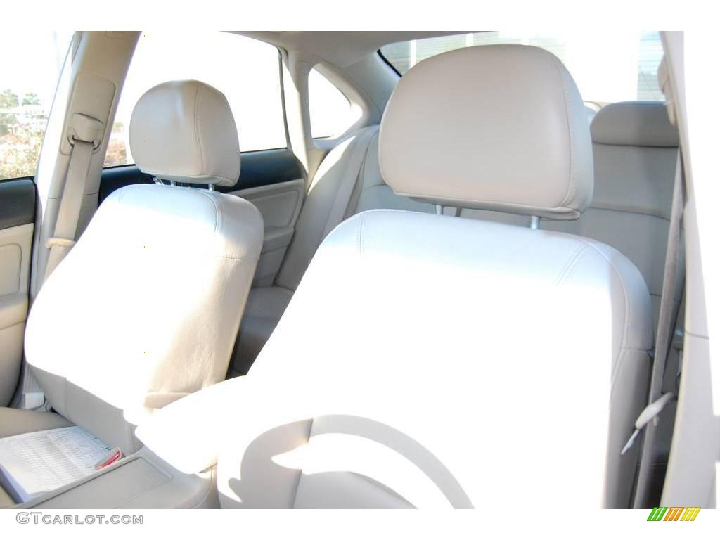 2005 Outback 3.0 R Sedan - Satin White Pearl / Taupe photo #14