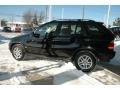 Jet Black - X5 3.0i Photo No. 5