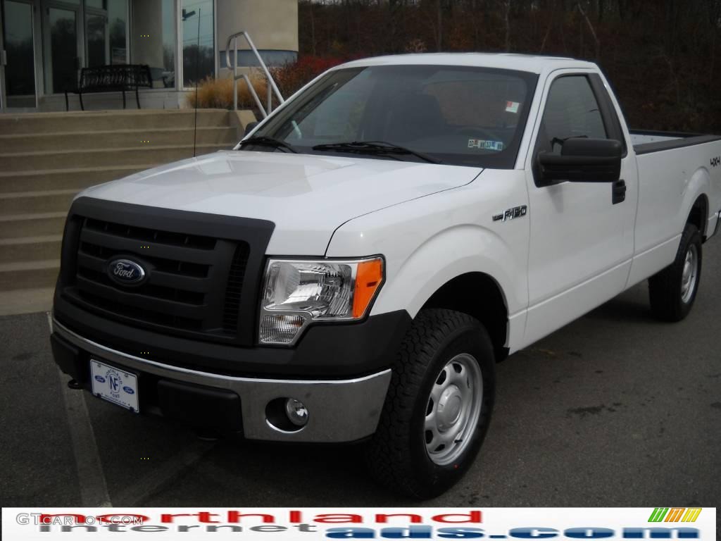 2010 F150 XL Regular Cab 4x4 - Oxford White / Medium Stone photo #2