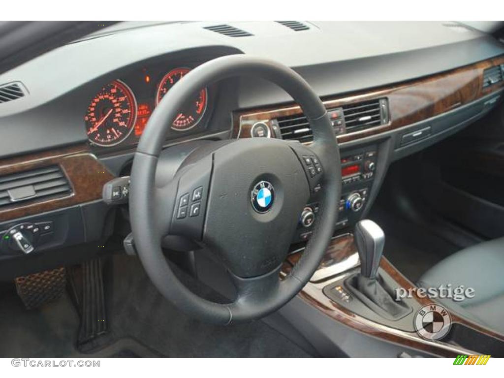 2009 3 Series 328xi Sedan - Titanium Silver Metallic / Black photo #3