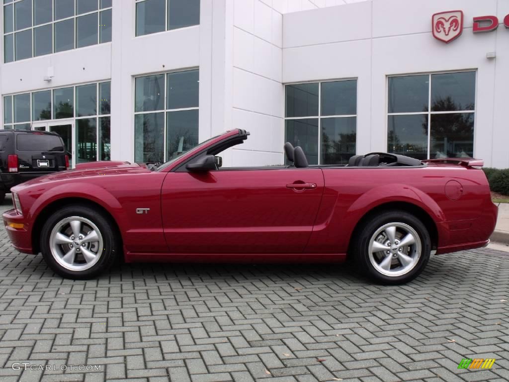 2008 Mustang GT Premium Convertible - Dark Candy Apple Red / Dark Charcoal photo #2