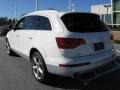 Calla White - Q7 4.2 Premium quattro Photo No. 15